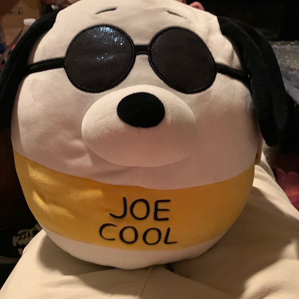 Peanuts Snoopy “Joe cool”  squishmallow NWT